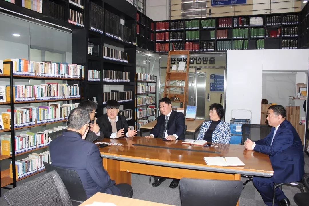 USDT游戏平台出版传媒股份有限公司内容图片展示