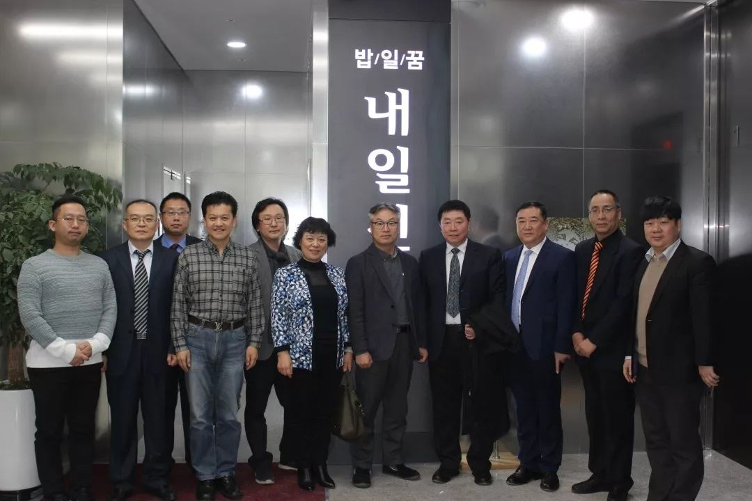 USDT游戏平台出版传媒股份有限公司内容图片展示
